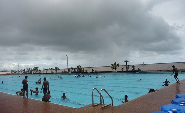 Marina swimming pool Chennai a public pool to cool and splash for children