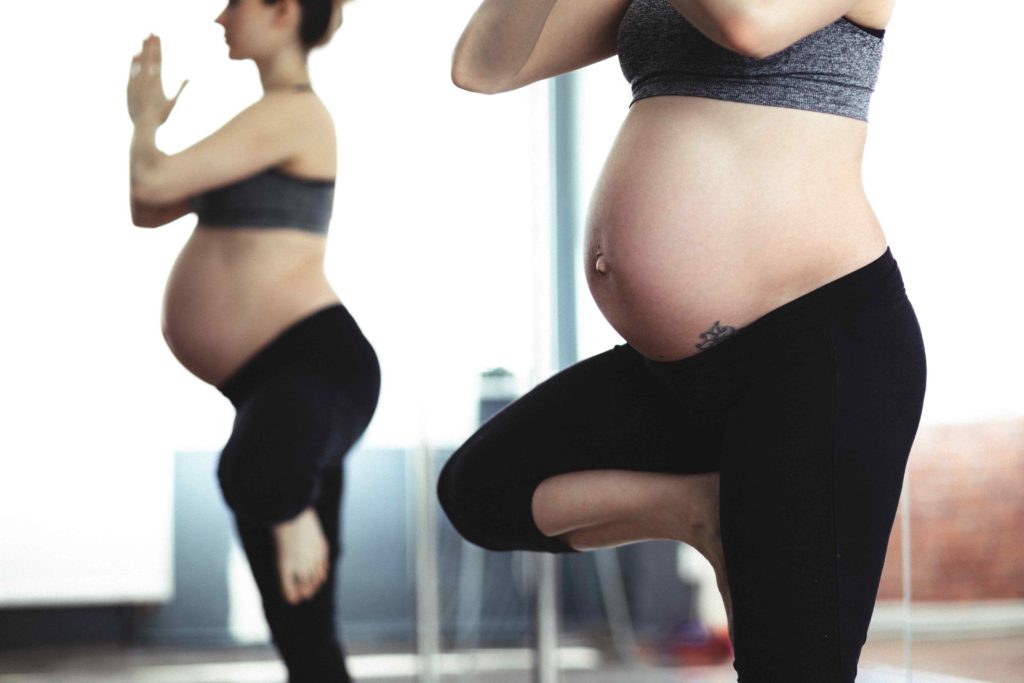 prenatal classes help parents with lactation, nutrition, exercise during pregnancy and labour and birthing tips
